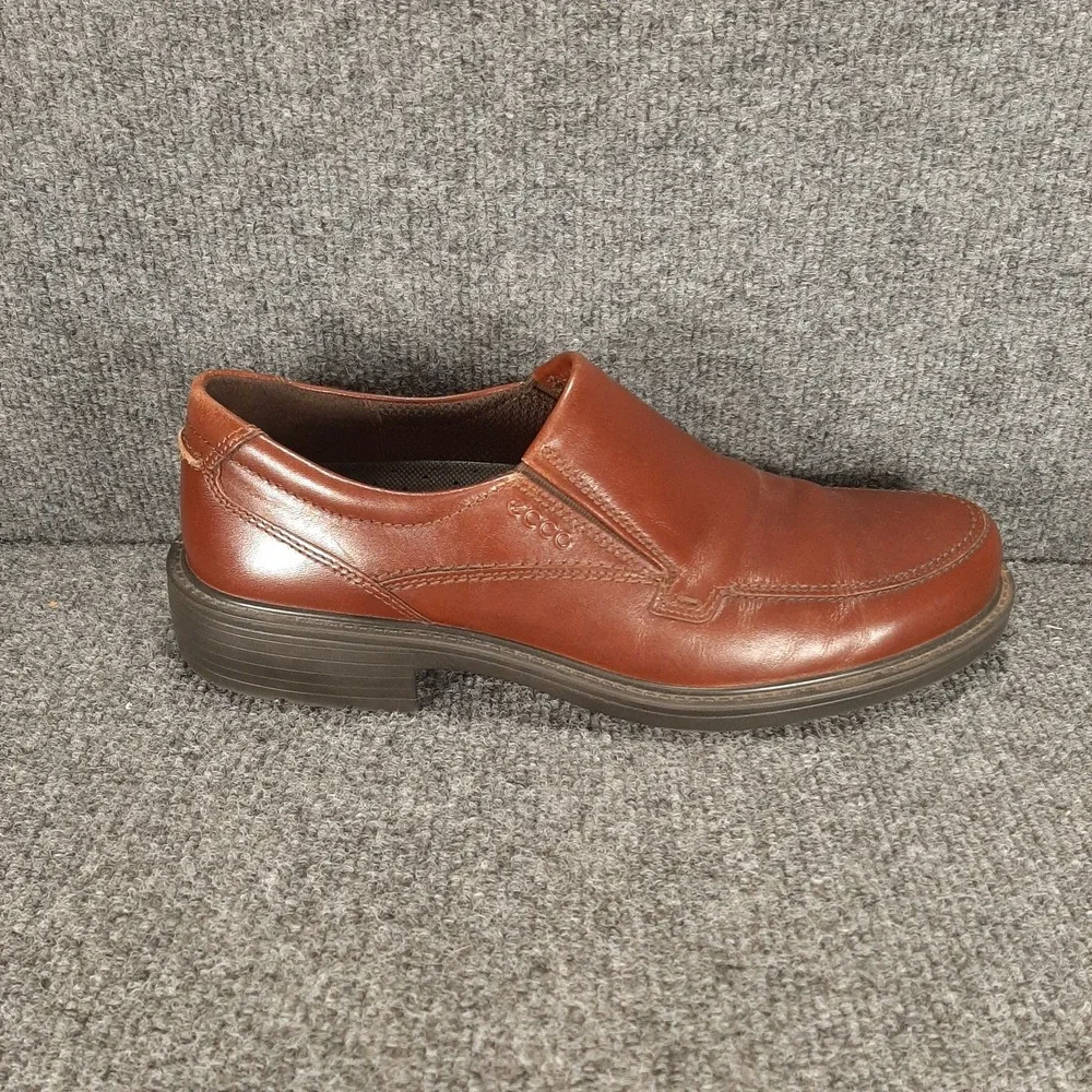 ECCO MEN'S HELSINKI Size 9.5/43 Brown Leather Slip On Dress Loafer Nice